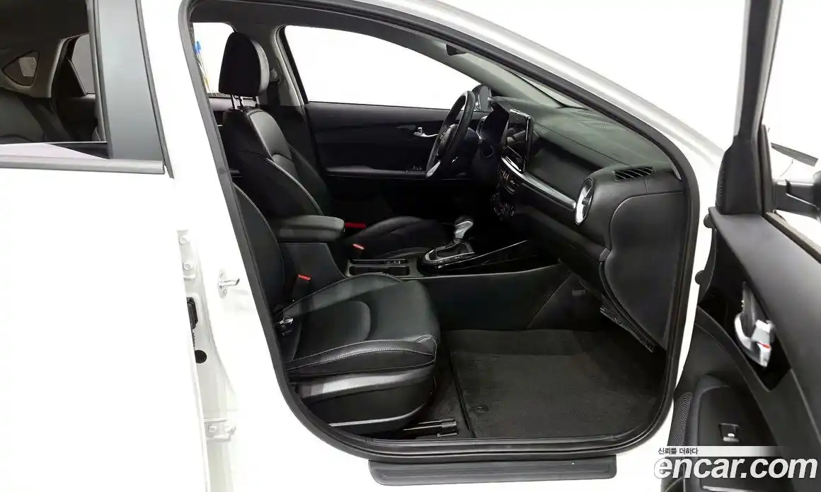 Kia K3 2024 1.6 Автомат в Москве № 127721, фото 11