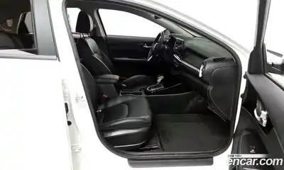 Kia K3 2024 1.6 Автомат в Москве № 127721, миниатюра 11