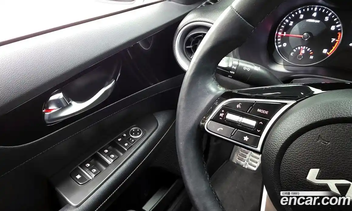 Kia K3 2024 1.6 Автомат в Москве № 127721, фото 20