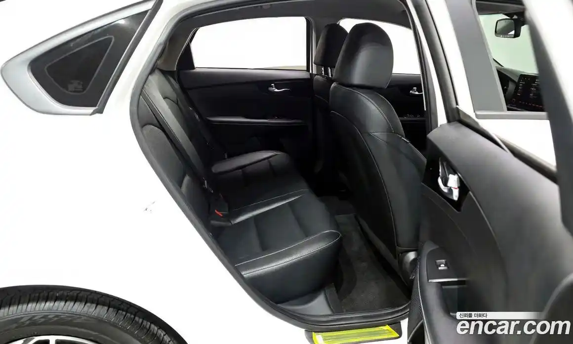 Kia K3 2024 1.6 Автомат в Москве № 127721, фото 4