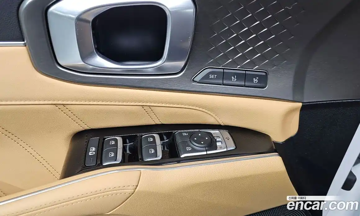 Kia Sorento 2021 1.6 Автомат в Москве № 128337, фото 4