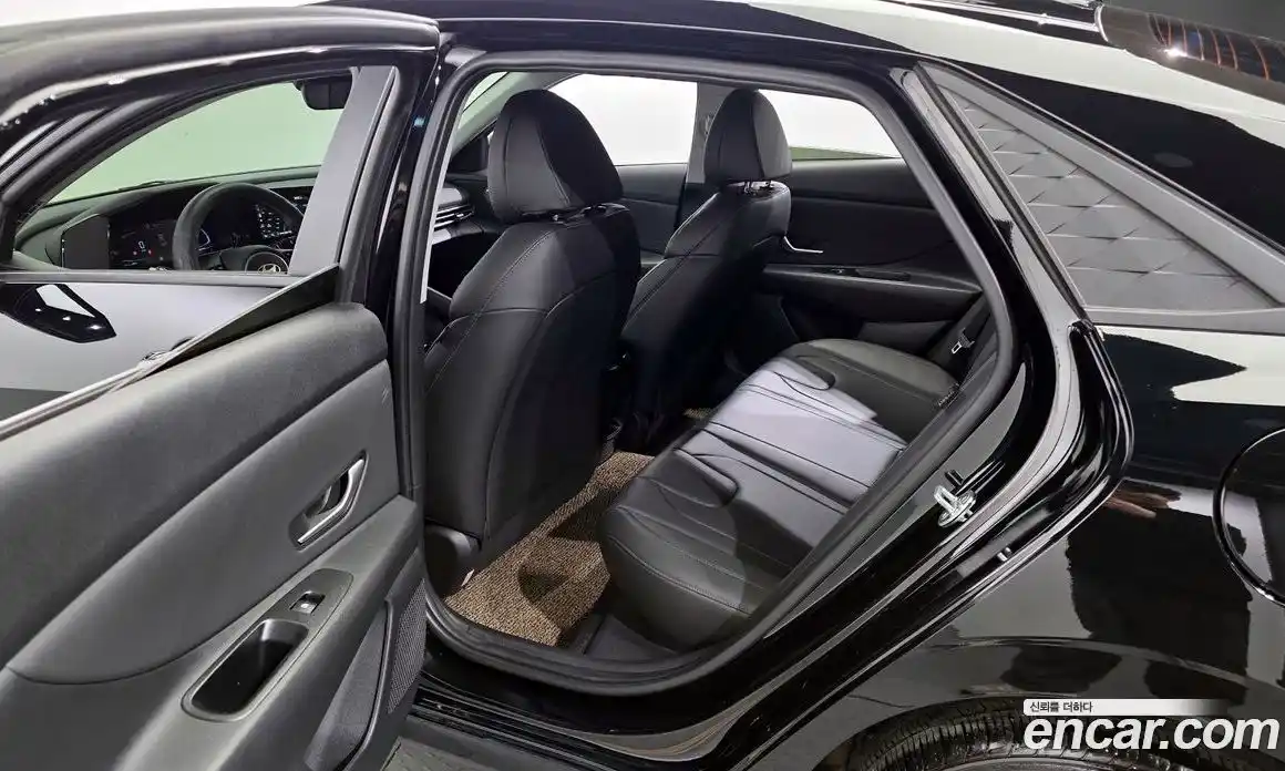 Hyundai Avante 2025 1.6 Автомат в Москве № 129807, фото 9