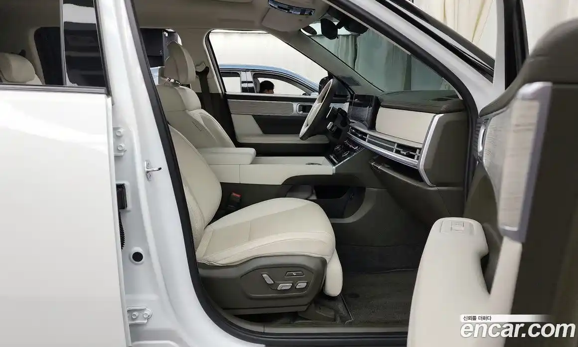 Hyundai Santa Fe 2024 2.5 Автомат в Москве № 131018, фото 11