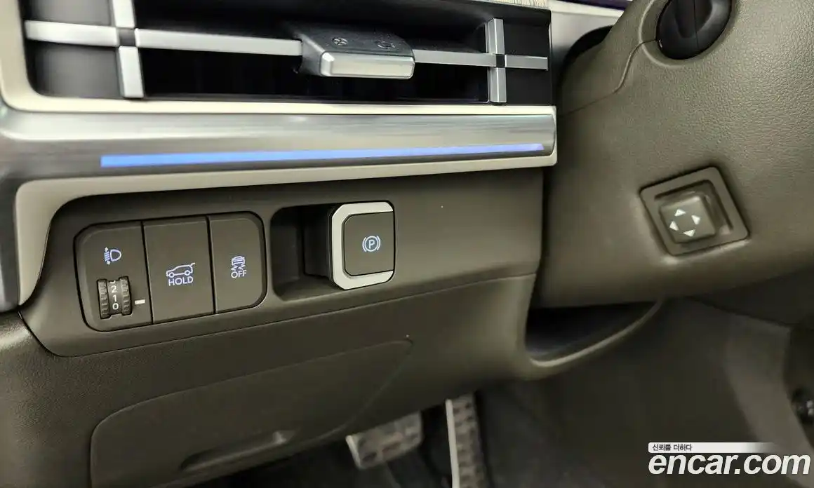 Hyundai Santa Fe 2024 2.5 Автомат в Москве № 131018, фото 16