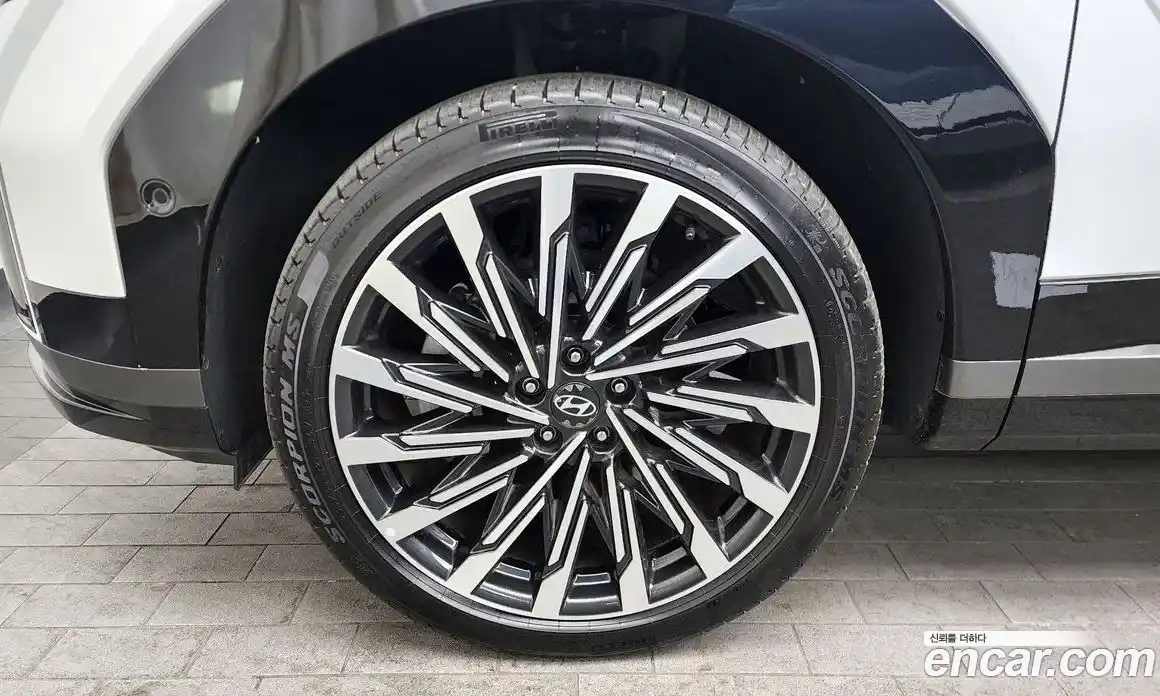 Hyundai Santa Fe 2024 2.5 Автомат в Москве № 131018, фото 5