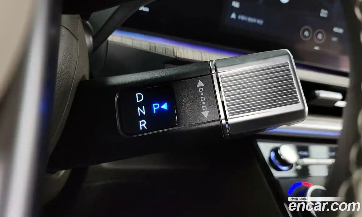 Hyundai Santa Fe 2024 2.5 Автомат в Москве № 131018, фото 9