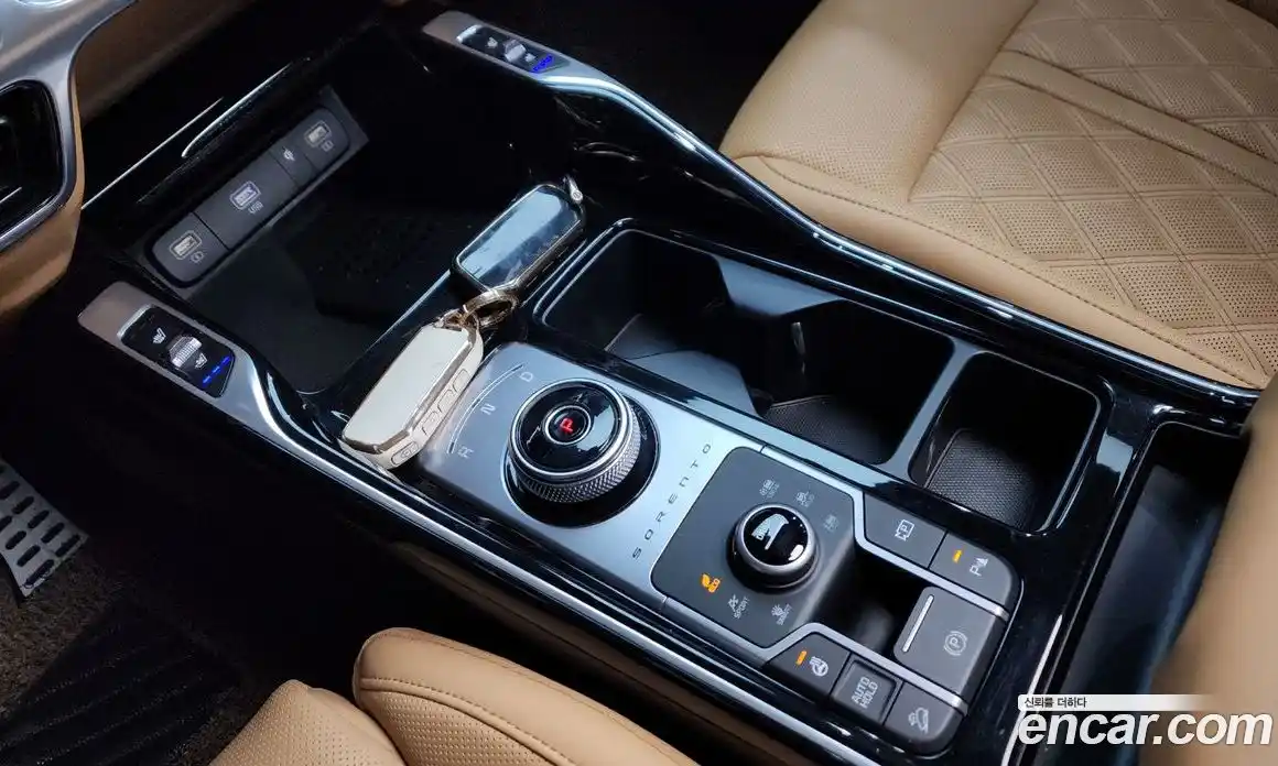 Kia Sorento 2023 1.6 Автомат в Москве № 132202, фото 17