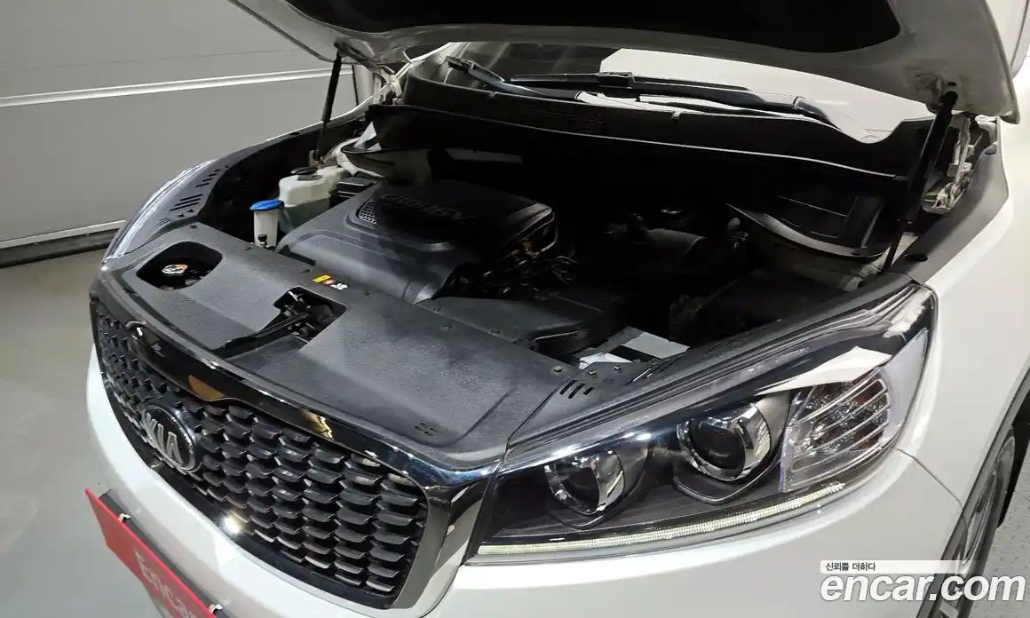 Kia Sorento 2018 2.0 Автомат в Москве № 133170, фото 12