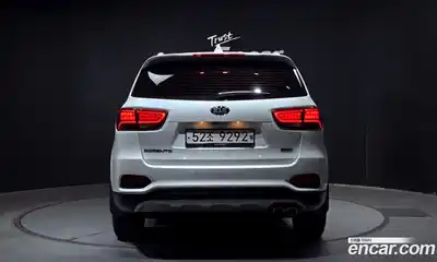 Kia Sorento 2018 2.0 Автомат в Москве № 133170, миниатюра 6