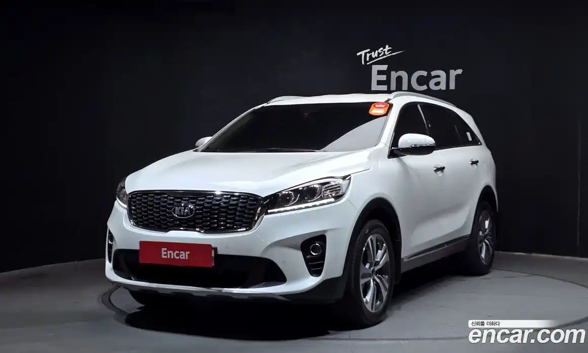 Kia Sorento 2018 2.0 Автомат в Москве № 133170, фото 7