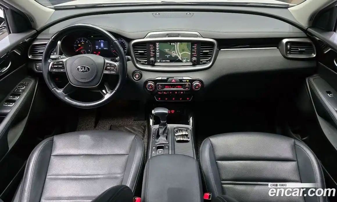 Kia Sorento 2018 2.0 Автомат в Москве № 133170, фото 9