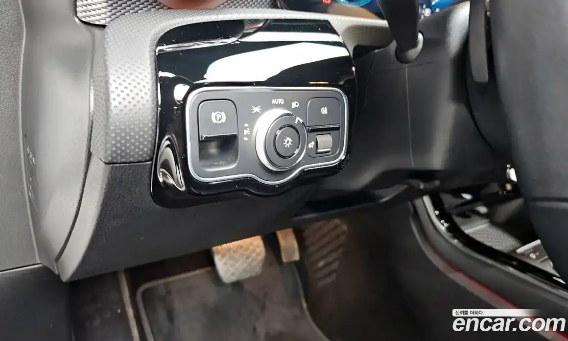 Mercedes-Benz A-Class 2021 2.0 Автомат в Москве № 137069, фото 18