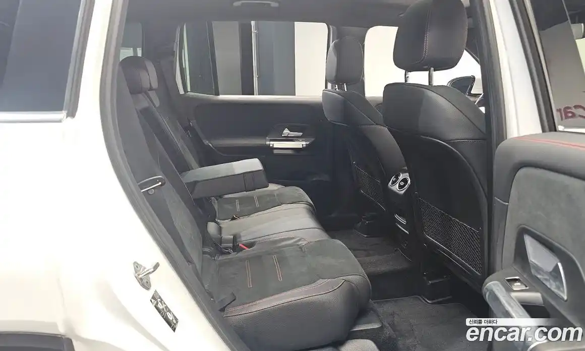 Mercedes-Benz GLB-Class 2021 2.0 Автомат в Москве № 139095, фото 12