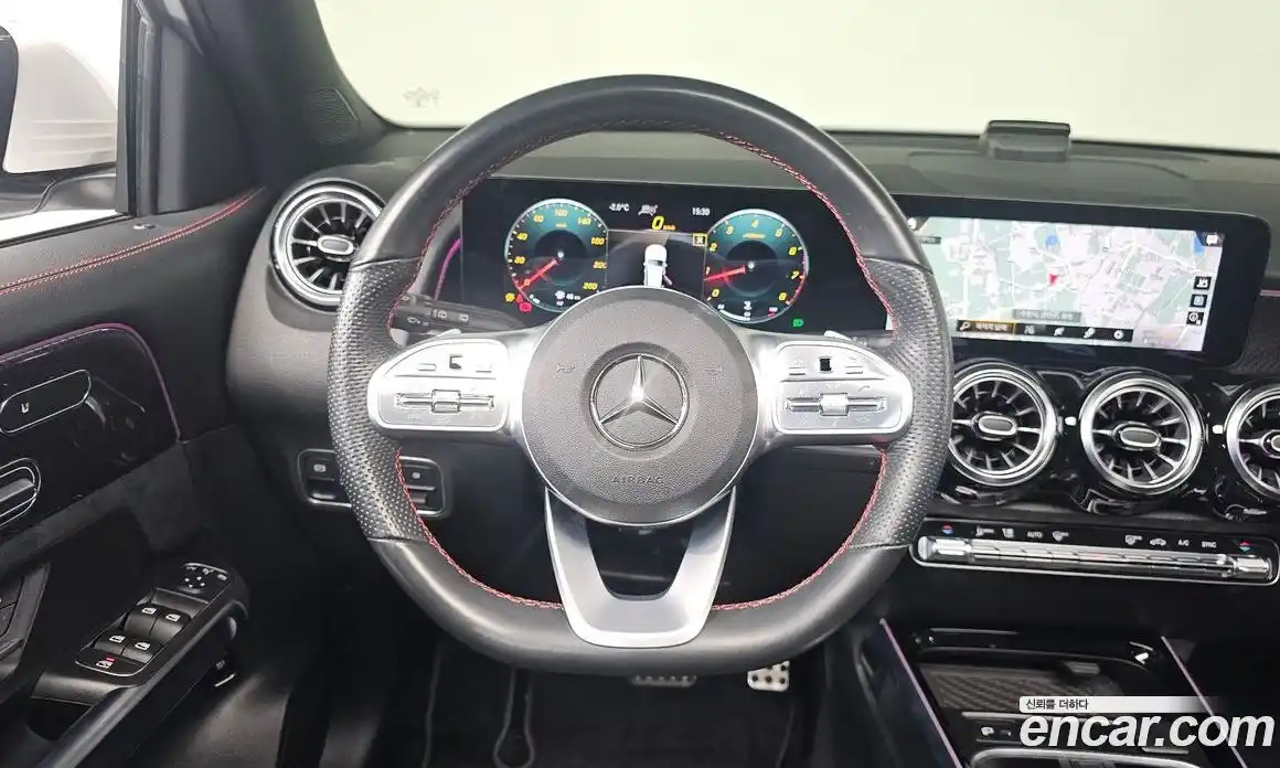 Mercedes-Benz GLB-Class 2021 2.0 Автомат в Москве № 139095, фото 13