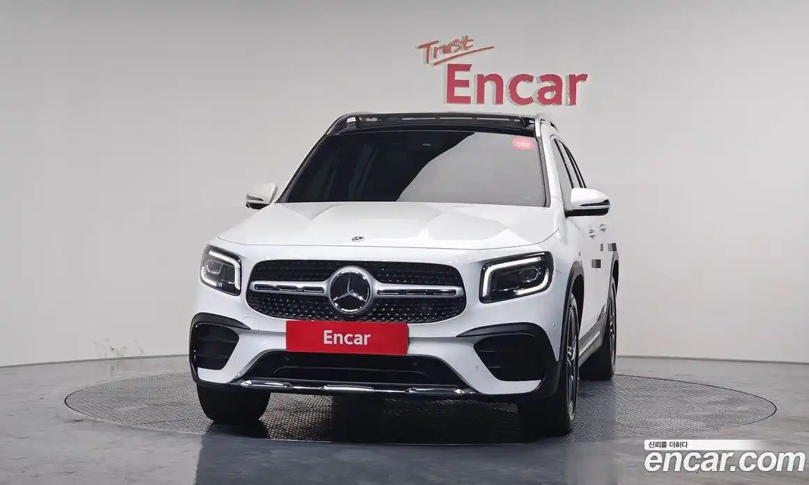 Mercedes-Benz GLB-Class 2021 2.0 Автомат в Москве № 139095, фото 3