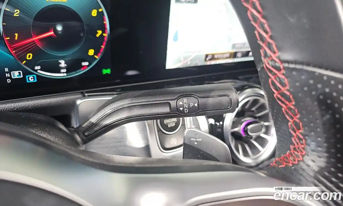 Mercedes-Benz GLB-Class 2021 2.0 Автомат в Москве № 139095, фото 9