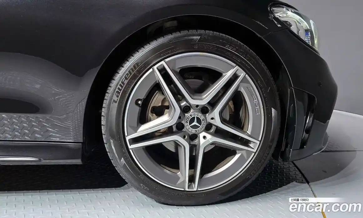 Mercedes-Benz C-Class 2021 2.0 Автомат в Москве № 139508, фото 5