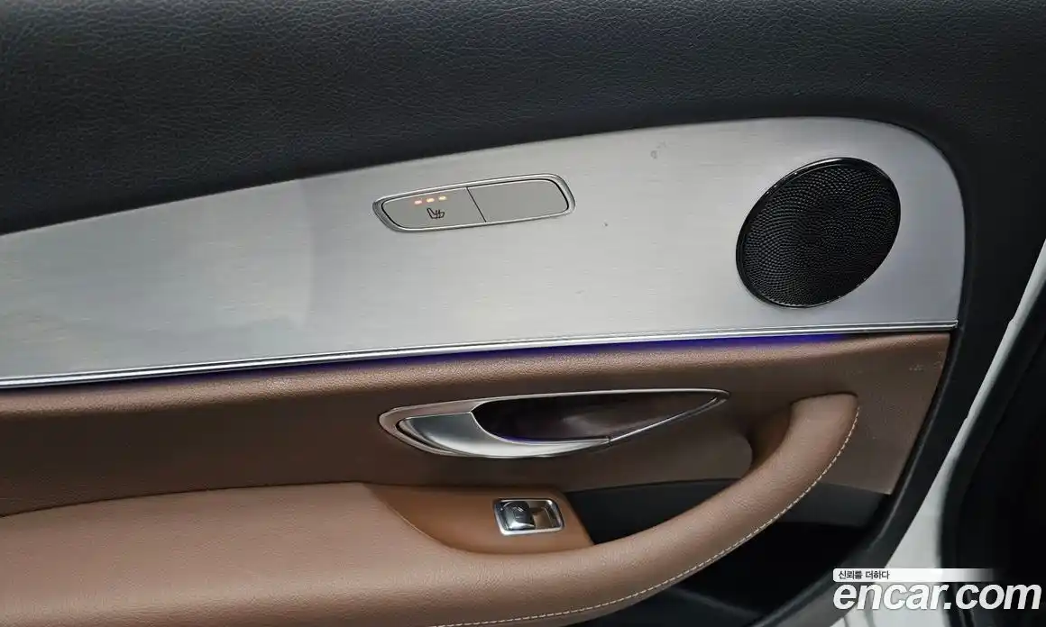 Mercedes-Benz E-Class 2021 2.0 Автомат в Москве № 142511, фото 18