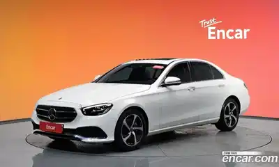 Mercedes-Benz E-Class 2021 2.0 Автомат в Москве № 142511, миниатюра 2