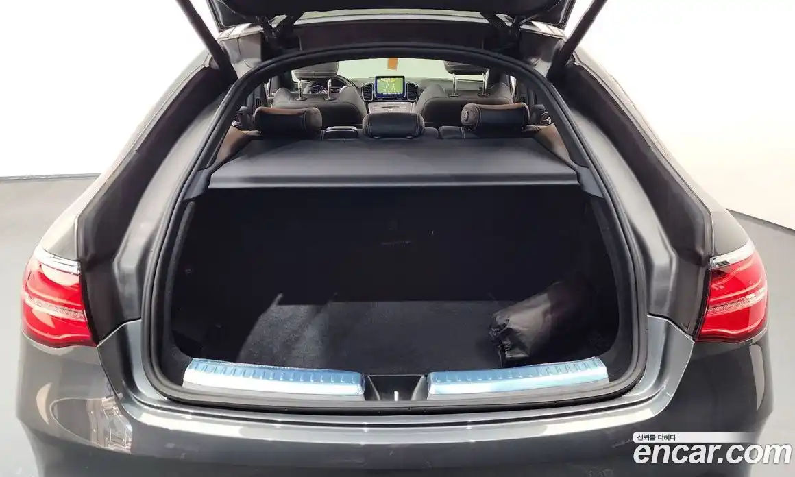 Mercedes-Benz GLE-Class 2018 5.5 Автомат в Москве № 142724, фото 20