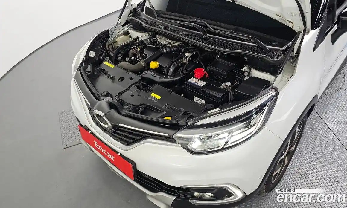 Renault QM3 2019 1.5 Автомат в Москве № 148018, фото 17