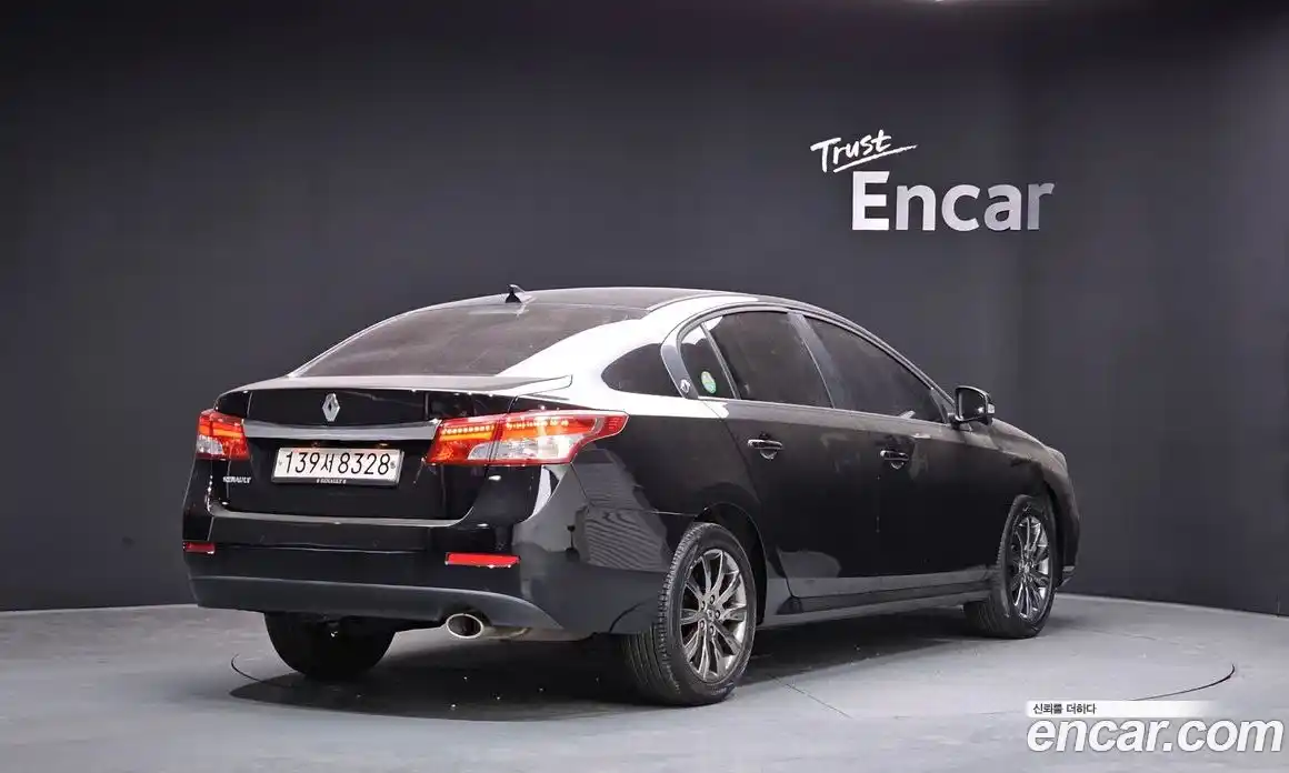 Renault SM5 2017 2.0 Автомат в Москве № 148090, фото 18