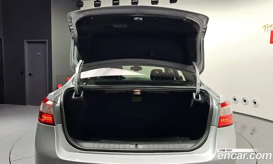 Renault SM5 2010 2.0 Автомат в Москве № 148099, фото 13