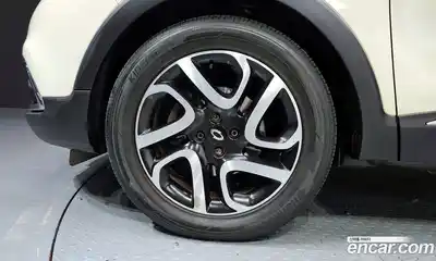 Renault QM3 2014 1.5 Автомат в Москве № 150294, миниатюра 5