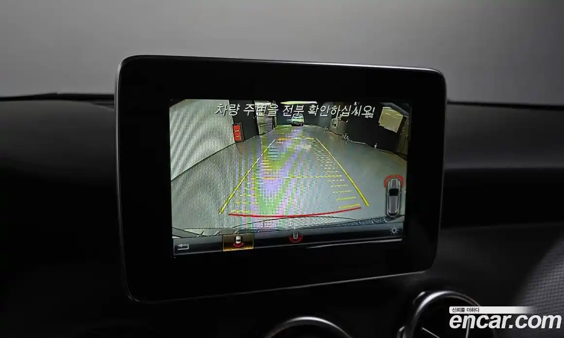 Mercedes-Benz GLA-Class 2019 2.0 Автомат в Москве № 150909, фото 15