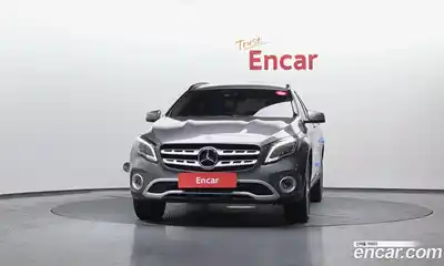 Mercedes-Benz GLA-Class 2019 2.0 Автомат в Москве № 150909, миниатюра 4