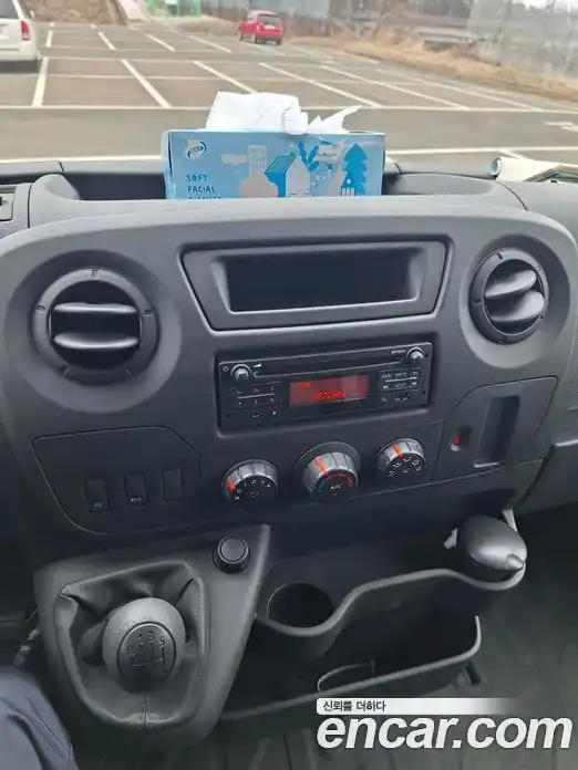 Renault Master 2019 2.3 Механическая в Москве № 151966, фото 17