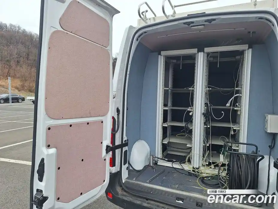 Renault Master 2019 2.3 Механическая в Москве № 151966, фото 6