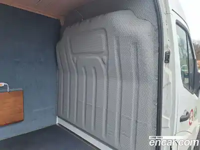 Renault Master 2019 2.3 Механическая в Москве № 151966, миниатюра 10