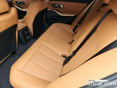 BMW 3-Series 2025 2.0 Автомат в Москве № 153198, миниатюра 8