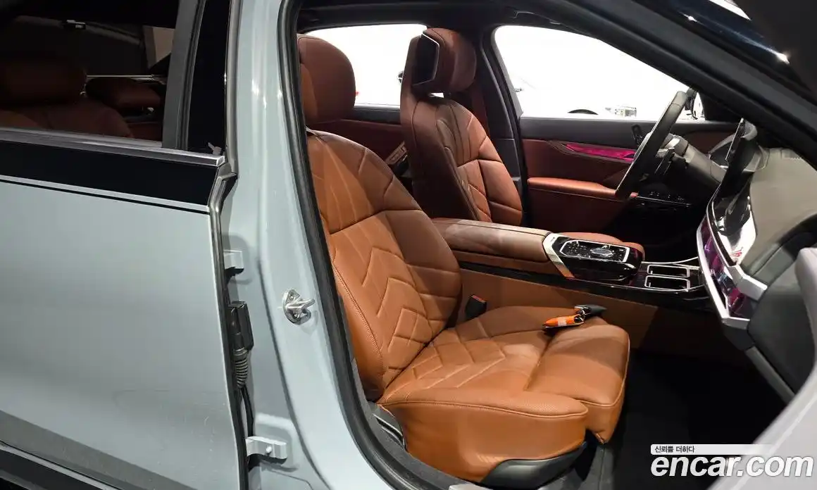 BMW 7-Series 2025 3.0 Автомат в Москве № 153962, фото 4