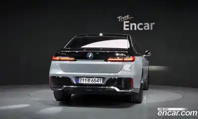 BMW 7-Series 2025 3.0 Автомат в Москве № 153962, миниатюра 9