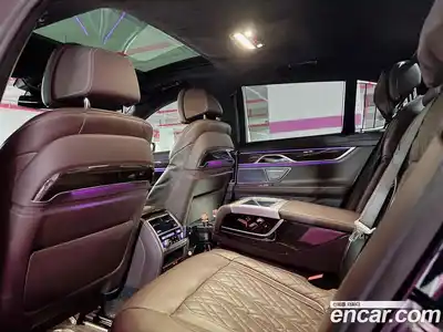 BMW 7-Series 2021 3.0 Автомат в Москве № 156413, миниатюра 2
