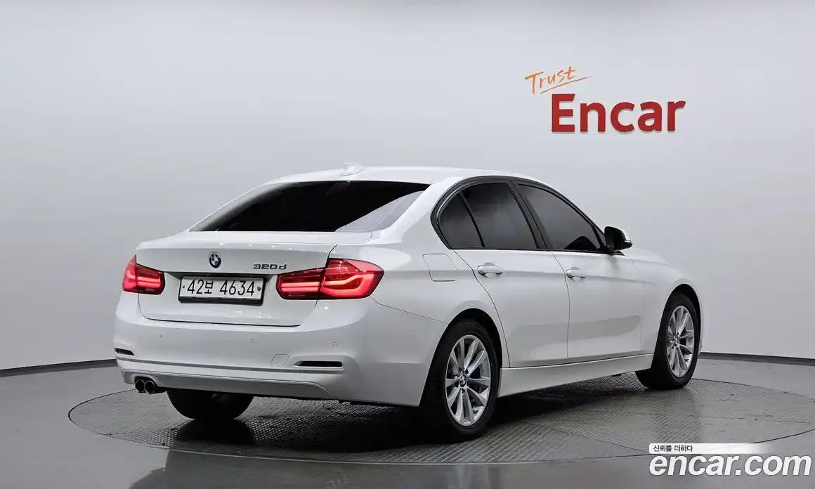 BMW 3-Series 2018 2.0 Автомат в Москве № 158996, фото 13