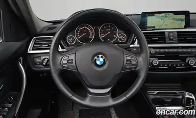 BMW 3-Series 2018 2.0 Автомат в Москве № 158996, миниатюра 10