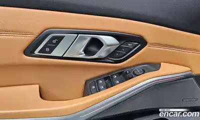 BMW 3-Series 2020 2.0 Автомат в Москве № 159435, миниатюра 5