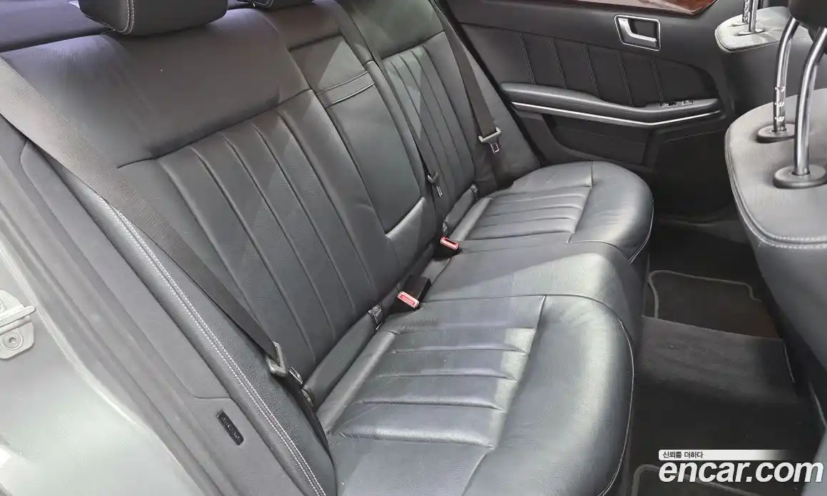 Mercedes-Benz E-Class 2015 3.5 Автомат в Москве № 160759, фото 19