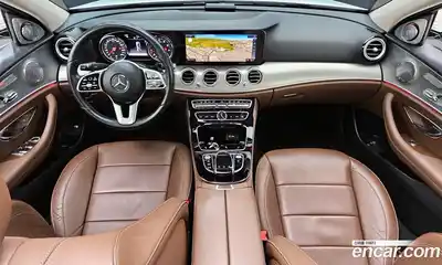 Mercedes-Benz E-Class 2019 2.0 Автомат в Москве № 161397, миниатюра 12