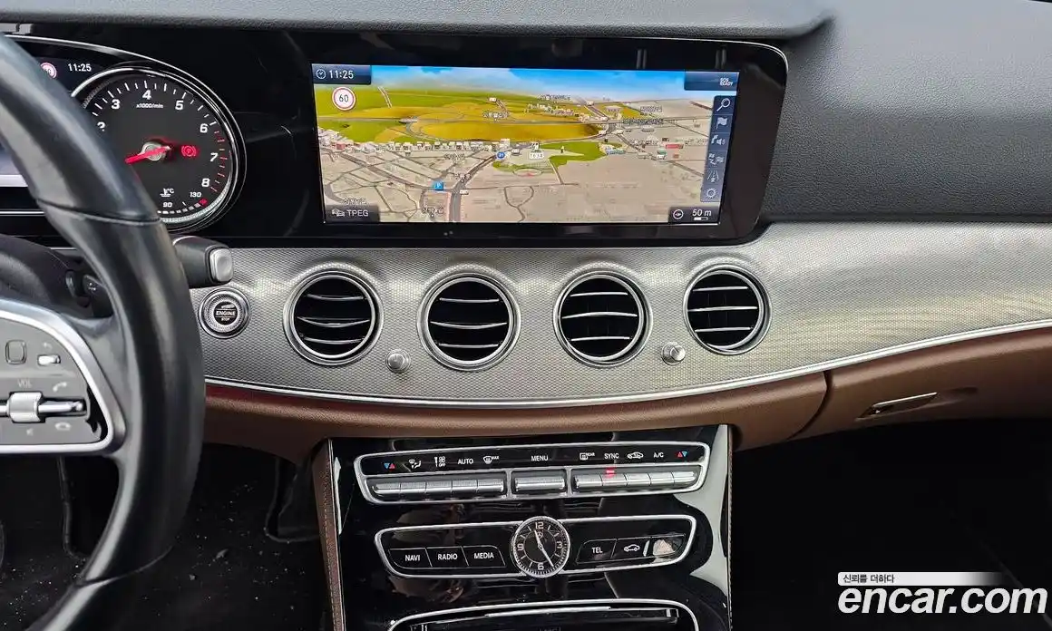 Mercedes-Benz E-Class 2019 2.0 Автомат в Москве № 161397, фото 6