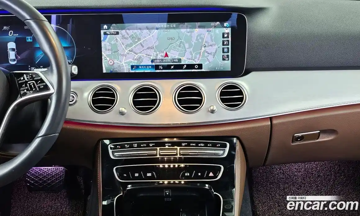 Mercedes-Benz E-Class 2021 2.0 Автомат в Москве № 161943, фото 14