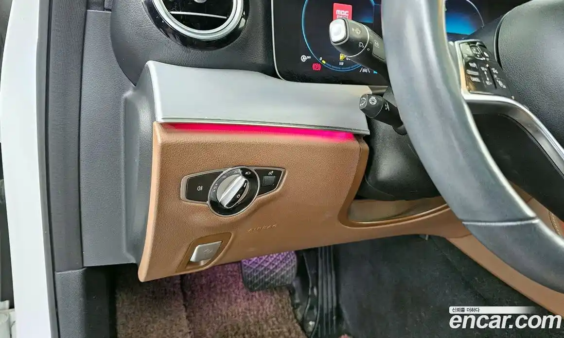 Mercedes-Benz E-Class 2021 2.0 Автомат в Москве № 161943, фото 16