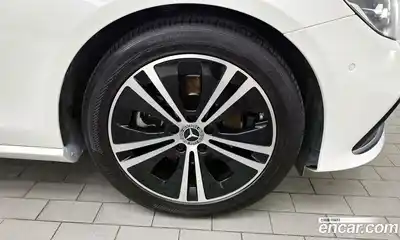 Mercedes-Benz E-Class 2021 2.0 Автомат в Москве № 161943, миниатюра 5