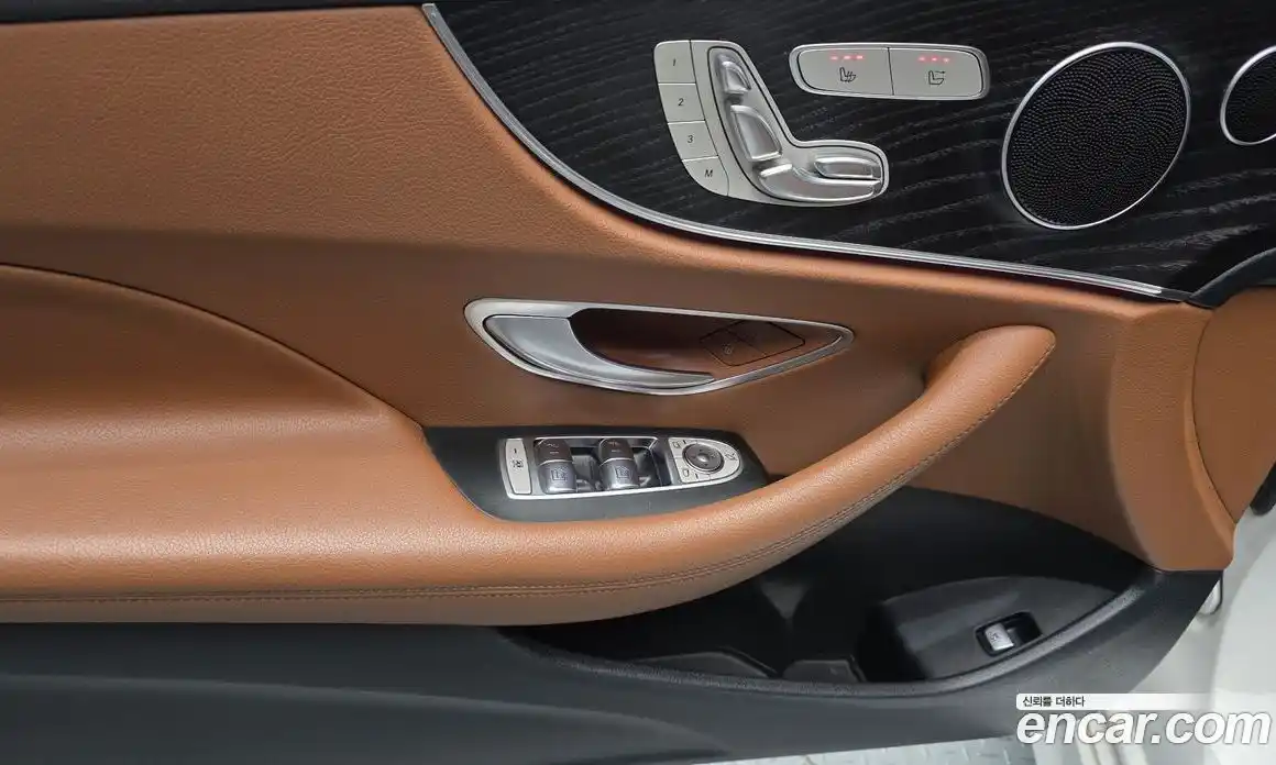 Mercedes-Benz E-Class 2020 1.9 Автомат в Москве № 162034, фото 7