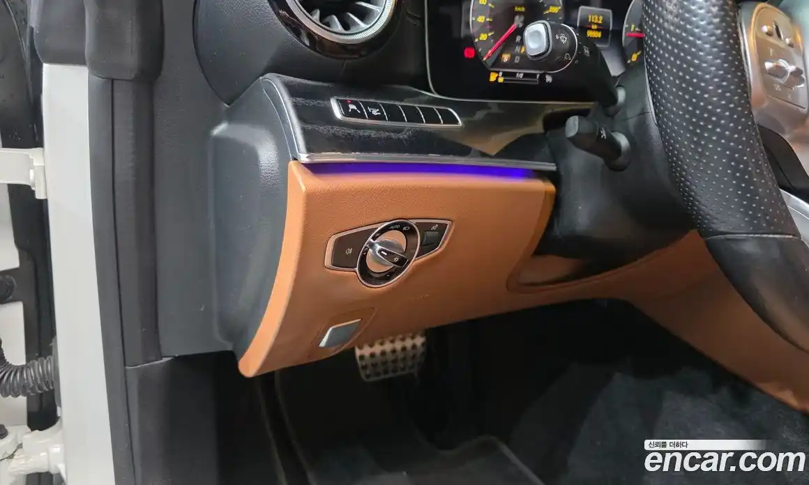 Mercedes-Benz E-Class 2020 1.9 Автомат в Москве № 162034, фото 9