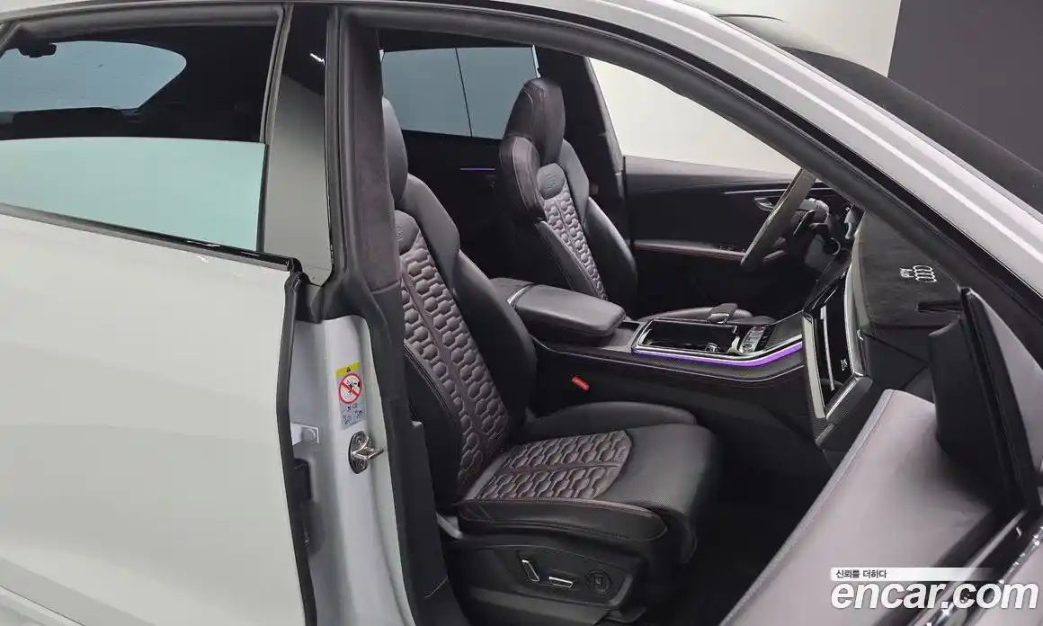 Audi RSQ8 2022 4.0 Автомат в Москве № 162800, фото 12