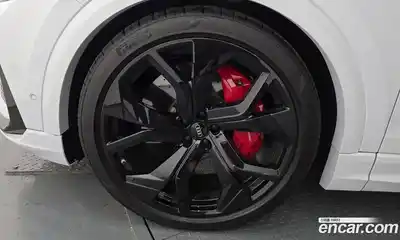 Audi RSQ8 2022 4.0 Автомат в Москве № 162800, миниатюра 5